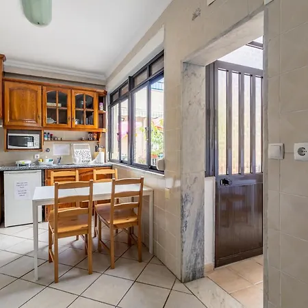 Encarnacao Guest house